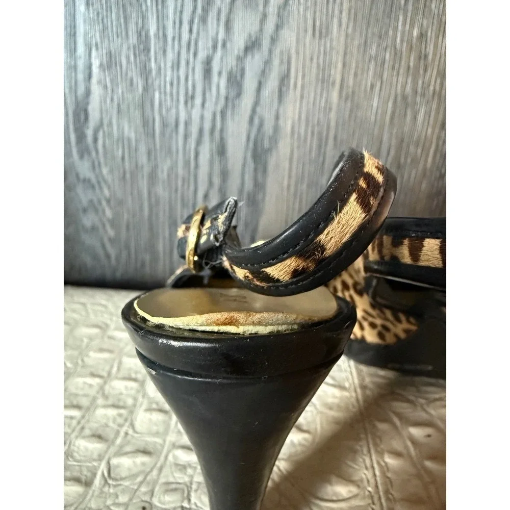 Anne Klein AK Leopard Print Slingback Heels Gold US 8 Medallion Open Toe Pumps